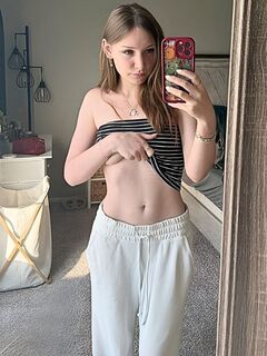Lauren.Claire