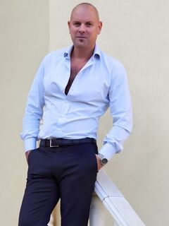 Leo Casanova