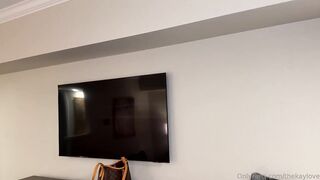 Lucky Kay gets a hot POV pizza delivery from pizza delivery guy