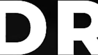 Elly Clutch's big tits tease the doctor for a hot facial in POV