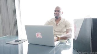 Chocolate God, Kianna Dior & Violet Myers share a huge dick in a hot POV threesome