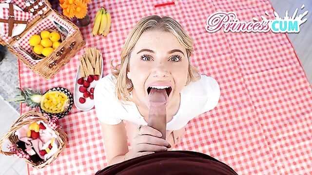 Kenzie Reeves & Stella Luxx Naughty Stepsister Sex Games POV