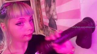 DitzyMaruu Sucks A Big Black Cock