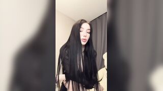 Mia_Goth Rides Dildo