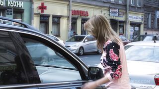 Blonde Emily Thorne Blows And Rides A Stranger