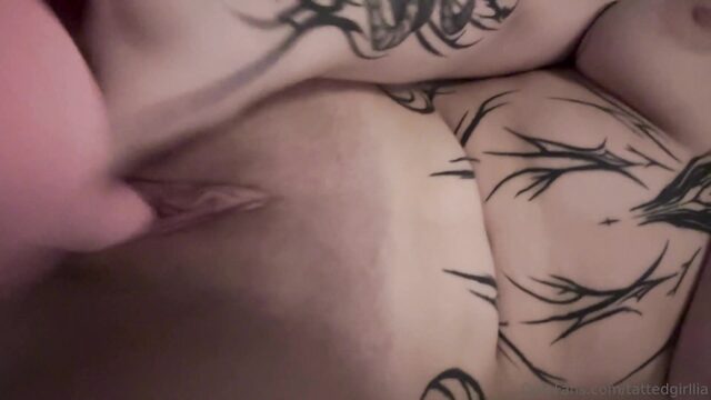 Tattedgirllia Masturbates With A Pink Dildo
