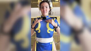 Mandy Sweet Chun Li Cosplay Blows Cock