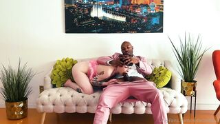 Raee Ripley Takes BBC On The Couch