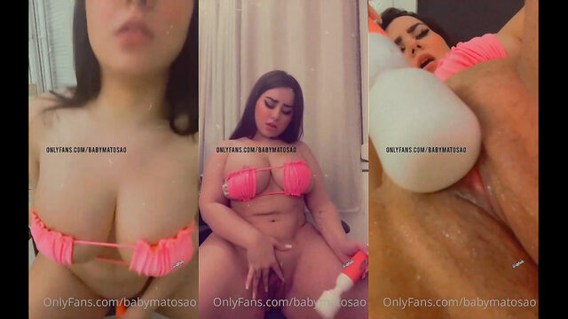 Victoria Matosa Vibrates Her Shaved Pussy Naked