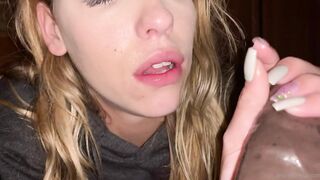 Leah Lee Surrenders To His Massive Pleasure In Pure Ecstasy