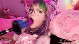 DitzyMaruu Melts Into Passion With The sex Machine While In Pajamas