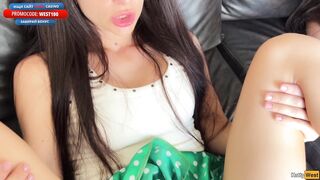 Students Strip Panties For Public Anal In Starbucks