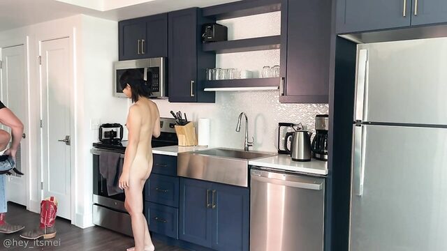 ItsMei Dumps Condom Going Bareback