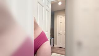 Haesicks Strips Down To Bare Ass For Morning