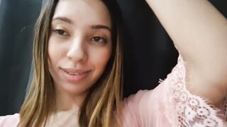 Julie Oliver Pumps Her Ass With A Dildo