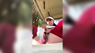 Baristajazx Squirts Hard On The Golf Course