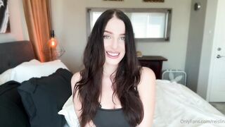 Reislin Rides Dildo Hard For Your JOI