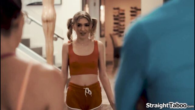 CoryChaseXXX Licks Out Cheerleader Mackenzie Moss