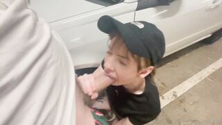 SnowBunni_bne Delivers Sloppy Oral In A Parking Lot