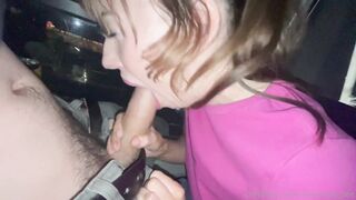 Snowbunni_bne Gets Blowjob With Cum On Ferris Wheel