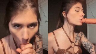 Charlottemae977 Gets Deepthroat With A Dildo
