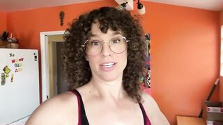 Vibewithmommy Gets Her Anal Rubbed By Stepson